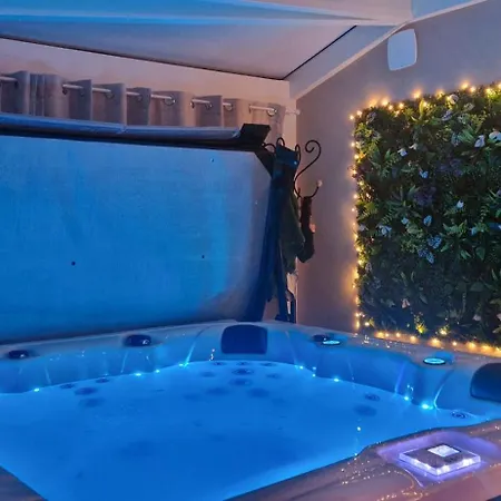 Apartment Le Cabanon Du Plaisir, Romantique Montpellier
